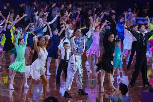 拉丁舞在线观看,在线观看带你领略舞动风情 第3张 拉丁舞在线观看,在线观看带你领略舞动风情 第3张